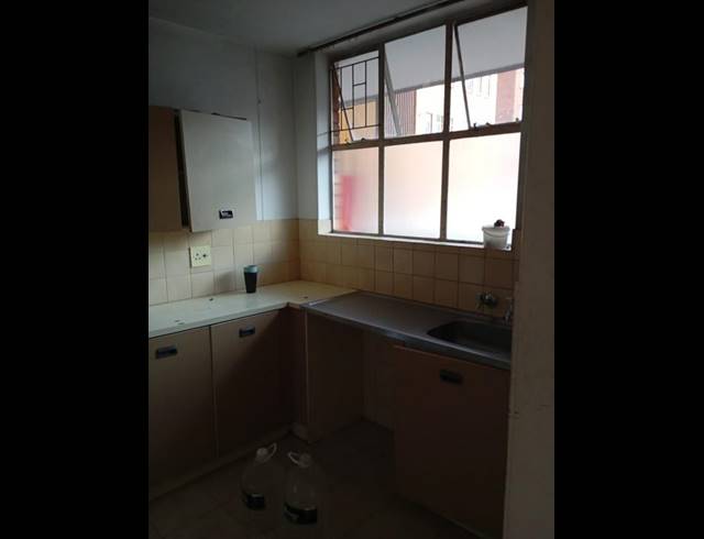 1 BEDROOM APARTMENT FOR SALE IN SUNNYSIDE